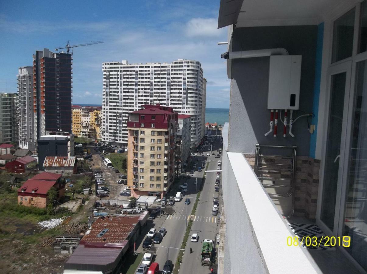 Мате Apartment Batumi Bagian luar foto