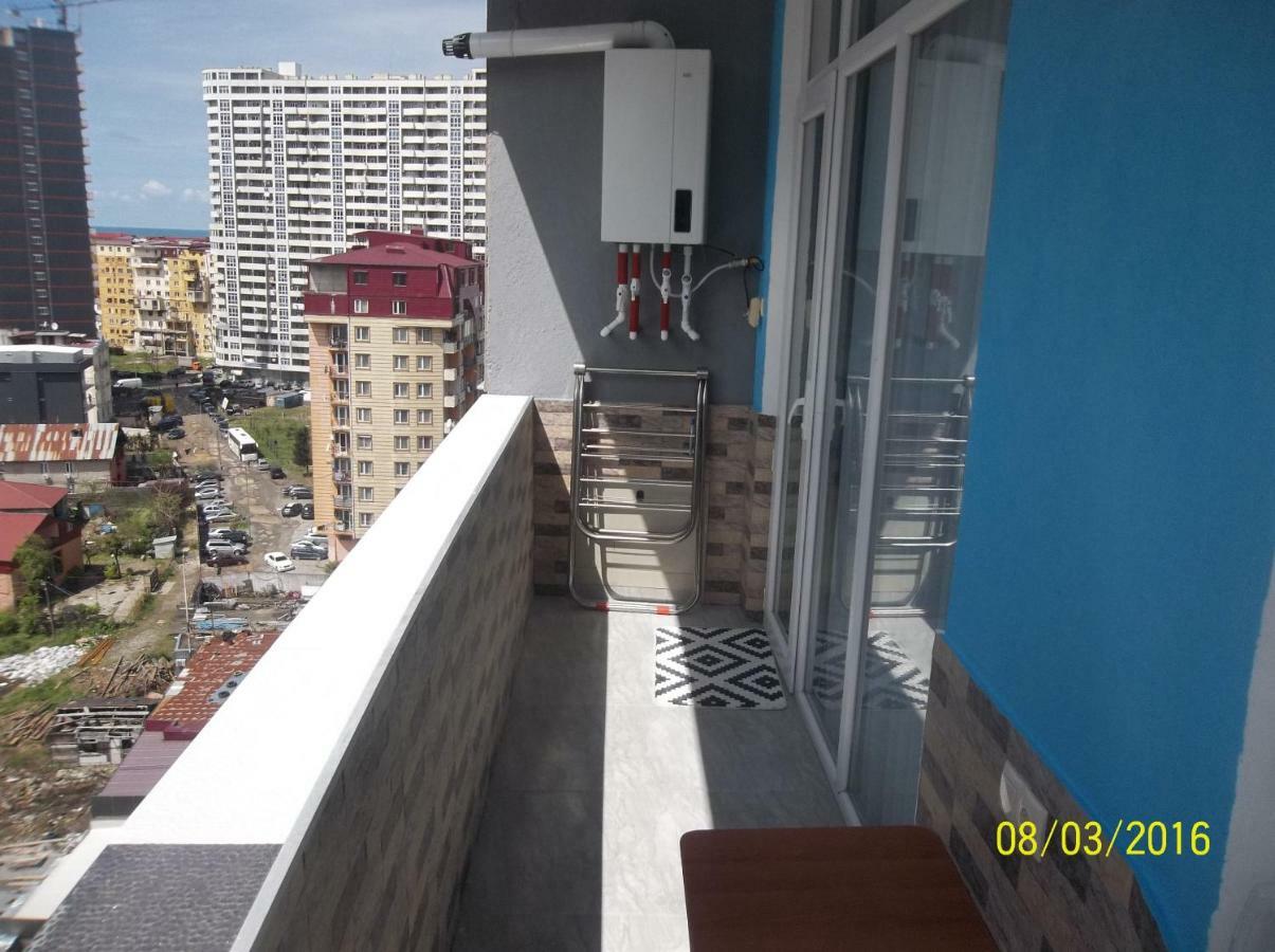 Мате Apartment Batumi Bagian luar foto