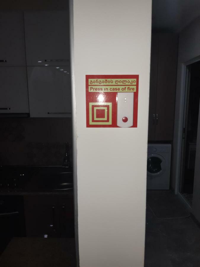 Мате Apartment Batumi Bagian luar foto