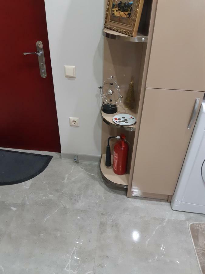 Мате Apartment Batumi Bagian luar foto
